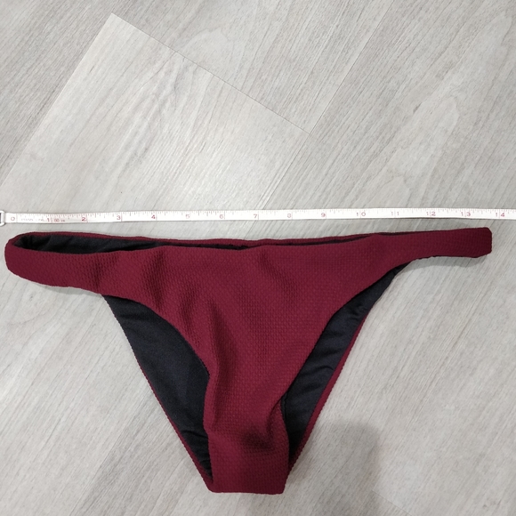 SKYE & Staghorn x Revolve bikini bottom beet red - Picture 10 of 16
